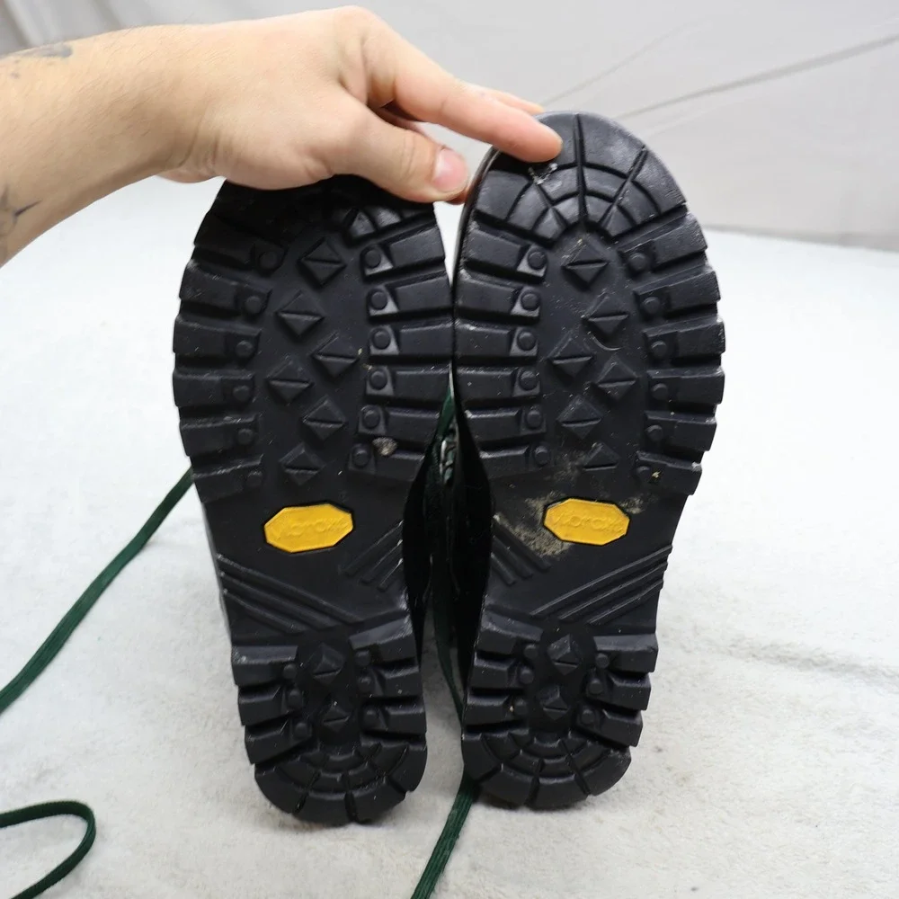 Raichle Mens 10 Hiking Boots Brn Leather Vibram Mountaineer Switzerland VTG RARE